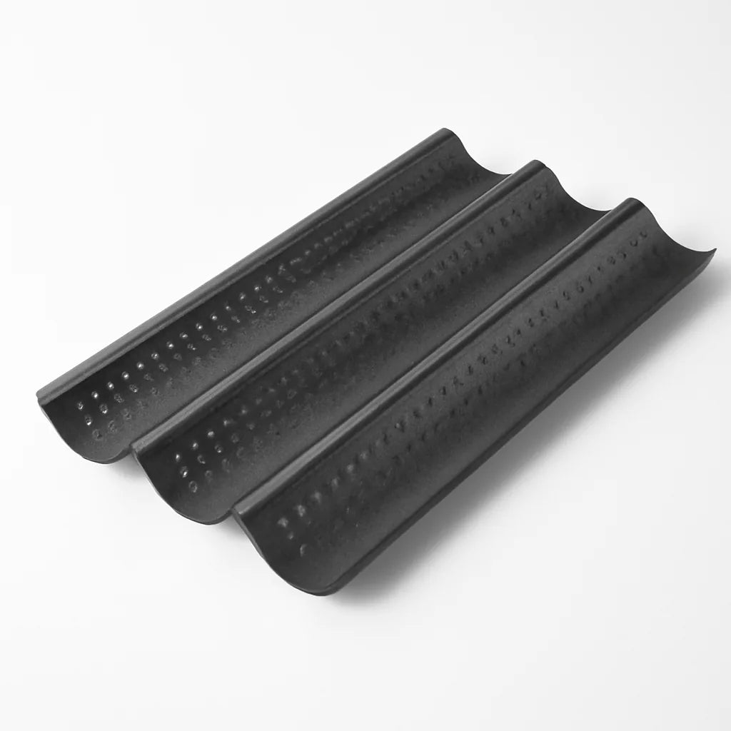 moule-pain-perfore-noir-3-pieces