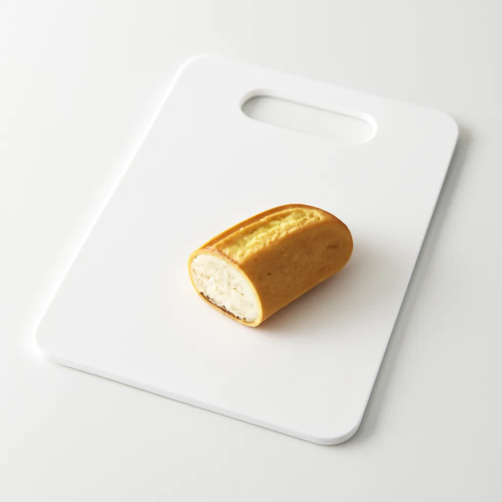 planche-a-pain-une-seule-piece-blanc
